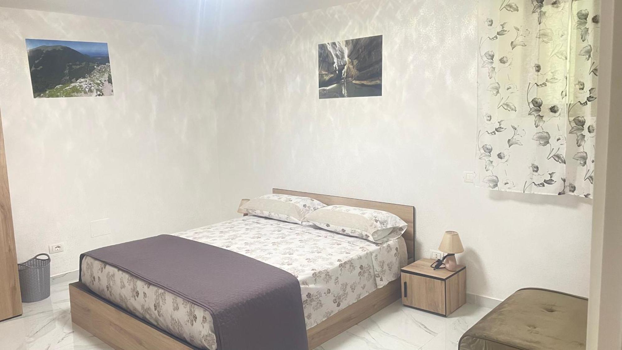 L'Oasi Del Raganello Bed and Breakfast Civita Exteriör bild